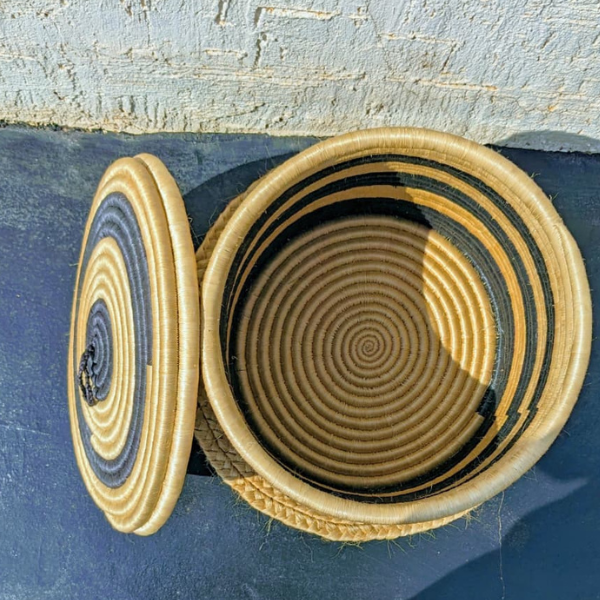 woven sisal basket – handmade by triphone