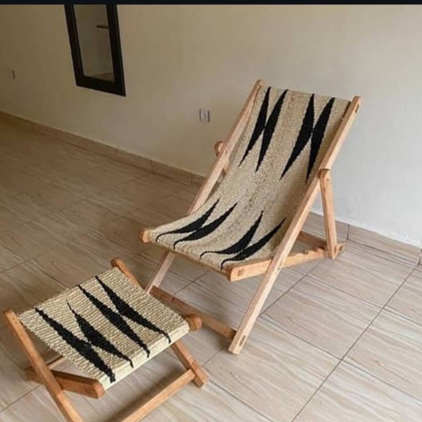 Eco-Friendly Folding Chair with Table